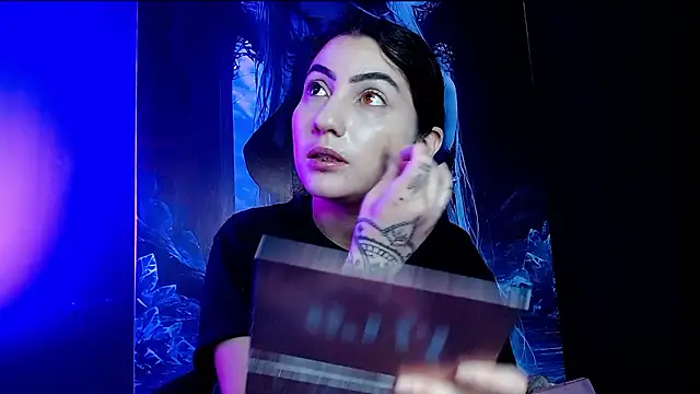 sophy rock online show from February 2, 2026, 12:59 pm