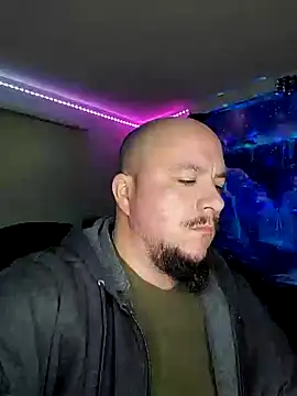 Snapshot of Spunonymous chatting on January 4, 2025, 7:55 am Spunonymous online show from January 4, 2025, 7:55 am