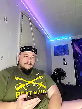 Snapshot of Spunonymous chatting on January 26, 2025, 10:23 am Spunonymous online show from January 26, 2025, 10:23 am