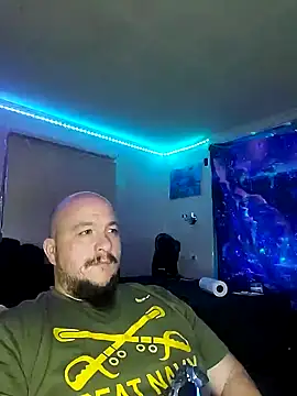 Snapshot of Spunonymous chatting on January 28, 2025, 4:39 am Spunonymous online show from January 28, 2025, 4:39 am