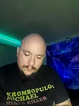 Snapshot of Spunonymous chatting on January 30, 2025, 3:44 am Spunonymous online show from January 30, 2025, 3:44 am