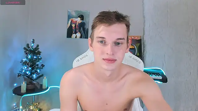 4ever dude online show from December 10, 2024, 6:54 am