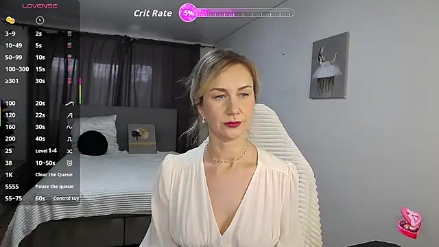 Vanessa Nowak online show from November 7, 2025, 11:21 am