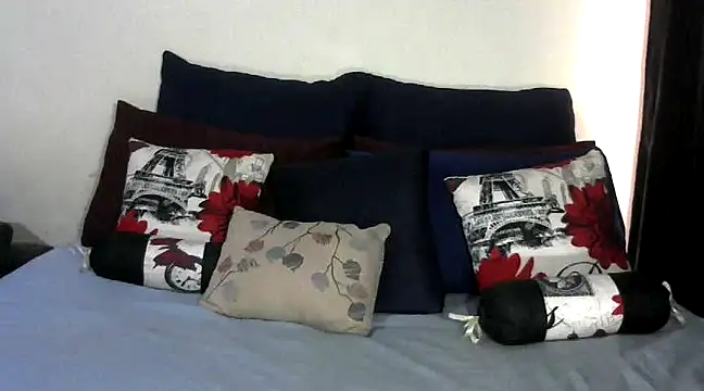 Snapshot of chocolatemix44 chatting on March 1, 2025, 5:31 am chocolatemix44 online show from March 1, 2025, 5:31 am