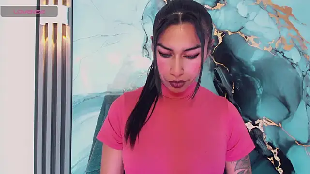 khiara moretti online show from February 4, 2026, 6:58 pm