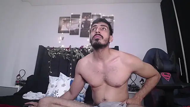 muscle ares online show from December 2, 2024, 3:03 pm