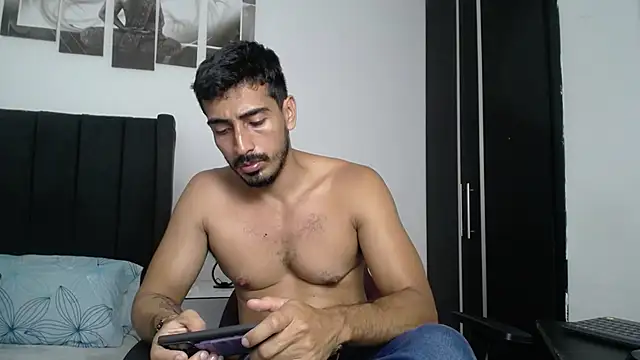 muscle ares online show from March 22, 2025, 6:36 pm