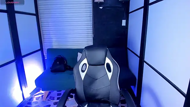 Agathaargent  online show from October 4, 2025, 5:16 am