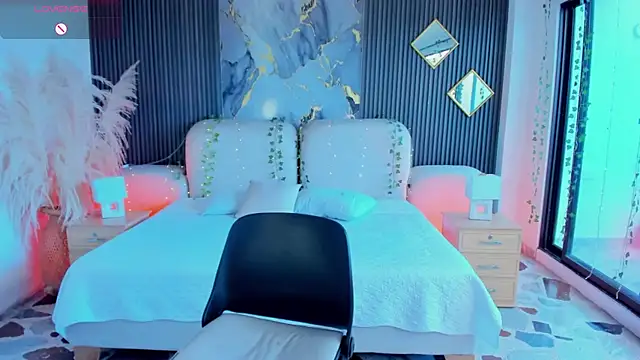 Agathaargent  online show from February 16, 2026, 4:14 pm