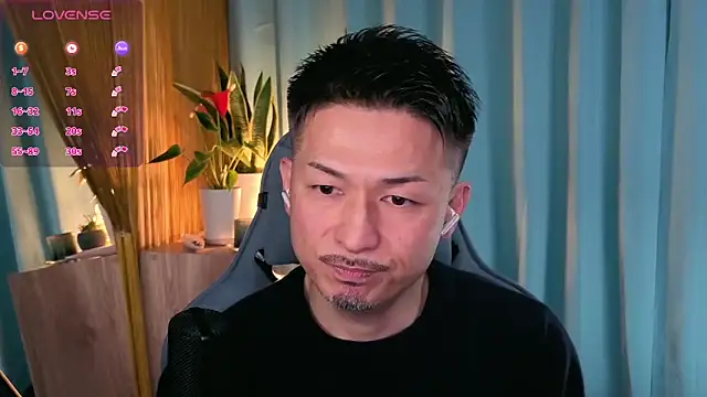 Snapshot of HARU-outdoor-x chatting on March 11, 2025, 2:18 pm HARU-outdoor-x online show from March 11, 2025, 2:18 pm