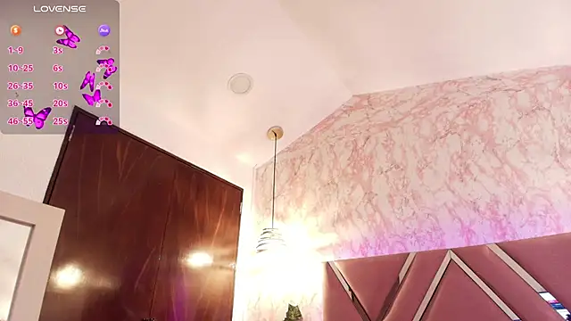 Miaa Smiith1 online show from March 12, 2025, 3:29 pm