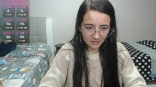 Dayanna Smitt online show from November 2, 2025, 2:14 am