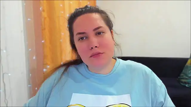  madalexa  online show from April 23, 2026, 3:36 pm