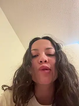 Snapshot of Megan_Rodrigo chatting on March 28, 2026, 12:49 pm Megan Rodrigo online show from March 28, 2026, 12:49 pm