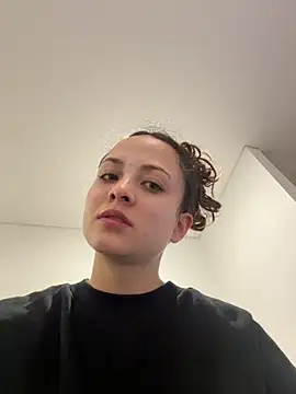 Snapshot of Megan_Rodrigo chatting on June 11, 2026, 4:21 am Megan Rodrigo online show from June 11, 2026, 4:21 am