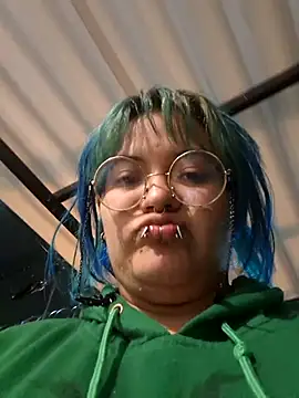 lucky-leah online show from March 6, 2026, 3:58 am