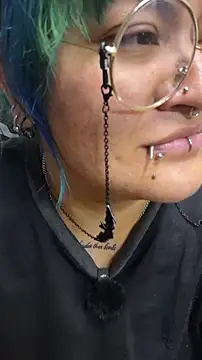 lucky-leah online show from March 13, 2026, 3:35 am