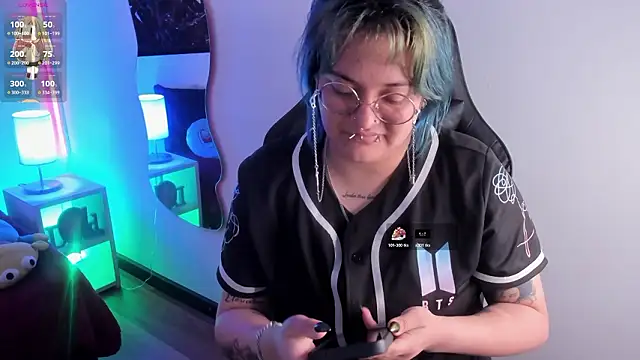 lucky-leah online show from March 28, 2026, 4:01 am