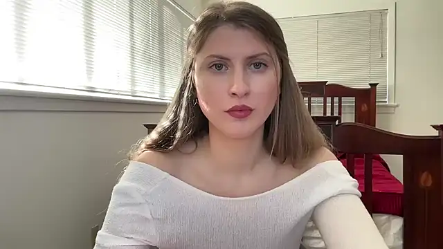 YUMIandbigWOLF online show from February 6, 2026, 9:40 pm