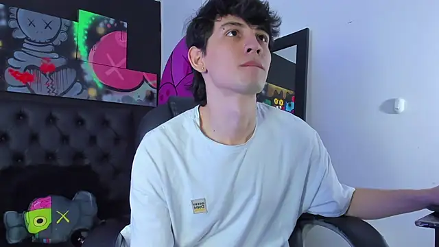 Santi delacruz online show from January 29, 2025, 4:30 pm