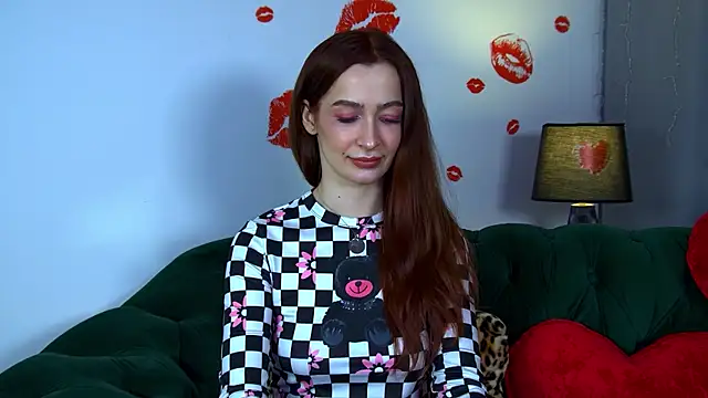 Snapshot of MarieKarma chatting on February 5, 2026, 6:45 pm MarieKarma online show from February 5, 2026, 6:45 pm