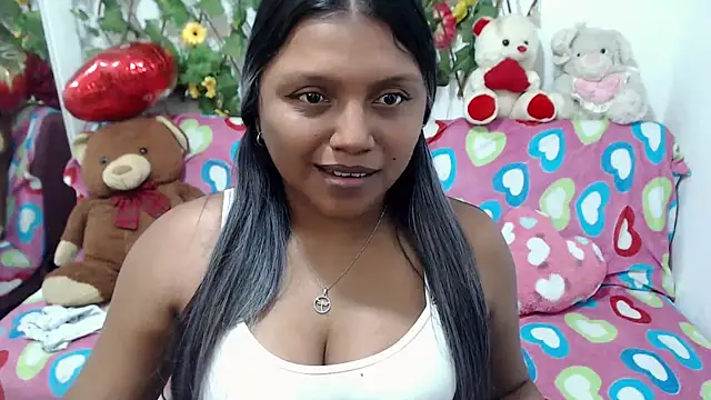 Snapshot of sexysusan4you chatting on December 11, 2024, 11:43 pm sexysusan4you online show from December 11, 2024, 11:43 pm