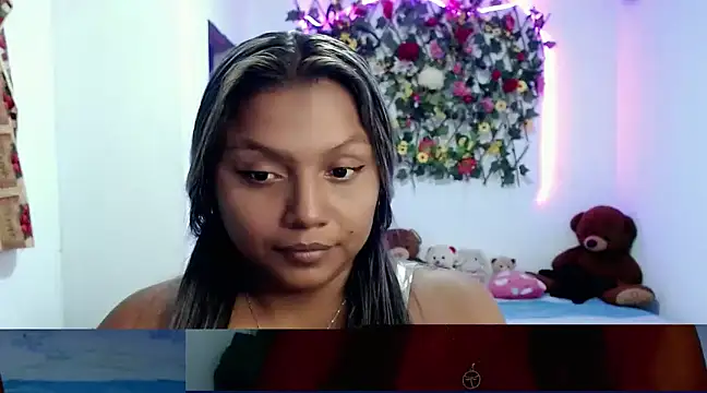 Snapshot of sexysusan4you chatting on February 6, 2025, 7:29 pm sexysusan4you online show from February 6, 2025, 7:29 pm