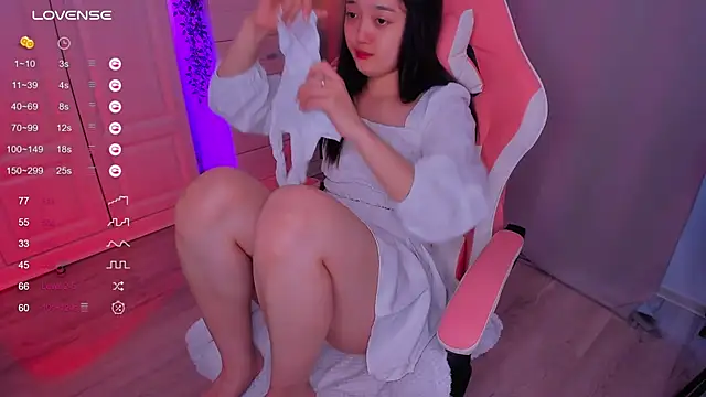 FreyaRaya online show from January 15, 2025, 9:13 am