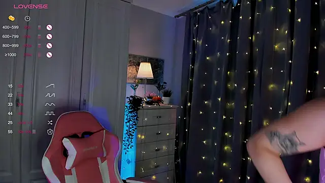 FreyaRaya online show from March 8, 2025, 10:22 am