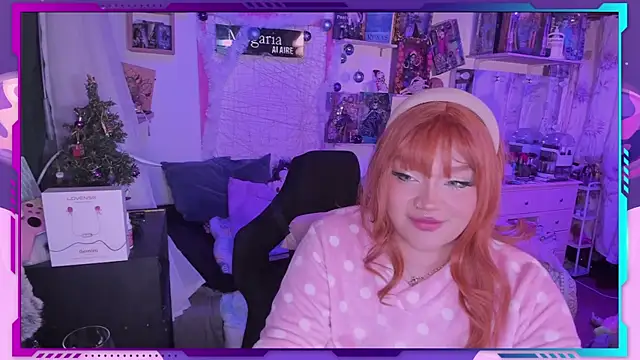 Snapshot of MegariaB chatting on December 25, 2024, 3:50 am MegariaB online show from December 25, 2024, 3:50 am