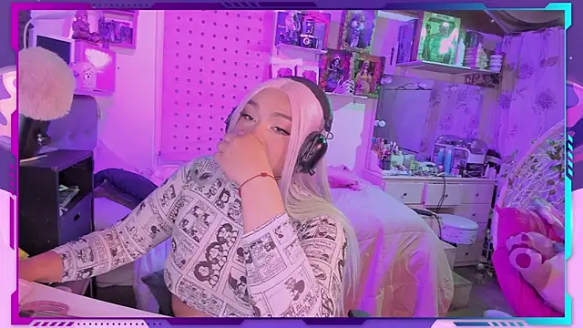 Snapshot of MegariaB chatting on September 26, 2025, 3:43 am MegariaB online show from September 26, 2025, 3:43 am