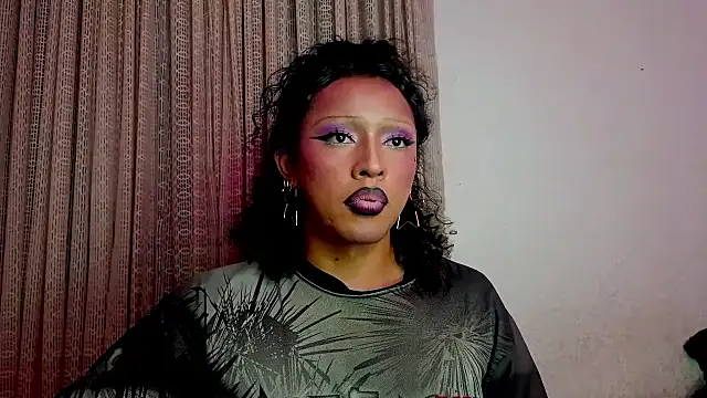 angelsdustxxx online show from September 9, 2025, 7:19 am