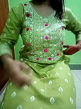 Snapshot of Dayna-36 chatting on December 24, 2024, 9:55 pm Dayna-36 online show from December 24, 2024, 9:55 pm