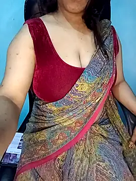 Snapshot of Dayna-36 chatting on January 28, 2025, 7:00 pm Dayna-36 online show from January 28, 2025, 7:00 pm