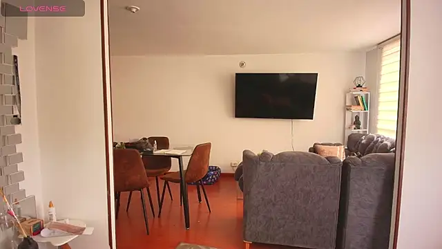 samy jonnes  online show from March 3, 2026, 3:29 pm