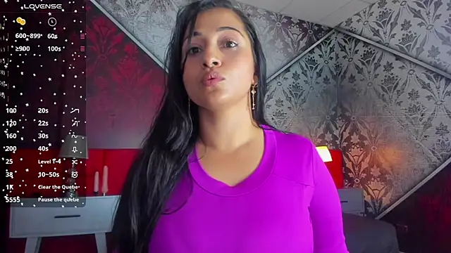 Snapshot of Alison_Simmons chatting on January 9, 2025, 6:04 pm Alison Simmons online show from January 9, 2025, 6:04 pm