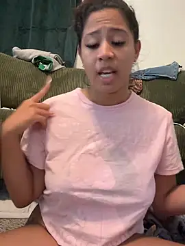 Snapshot of VanessaBling chatting on January 16, 2026, 4:38 am VanessaBling online show from January 16, 2026, 4:38 am