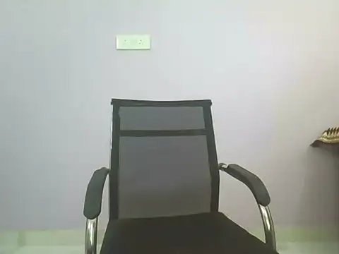 Snapshot of Dusky_Aarav chatting on June 30, 2026, 10:05 am Dusky Aarav online show from June 30, 2026, 10:05 am