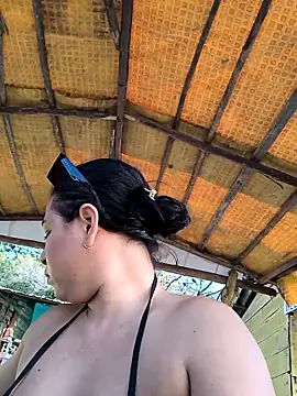 Francesca ferrari online show from February 20, 2025, 10:04 pm