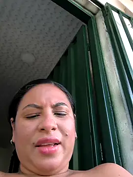 Francesca ferrari online show from May 9, 2026, 9:42 pm