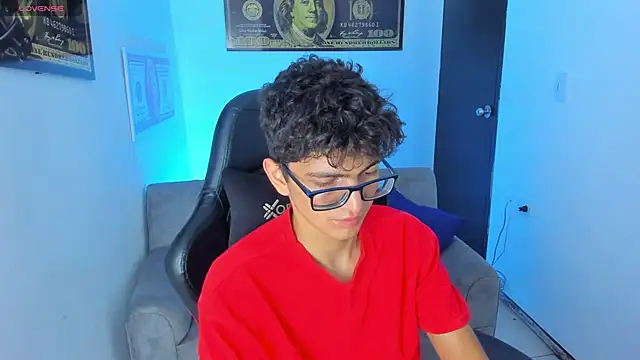 TylerWhite  online show from February 15, 2025, 2:47 am