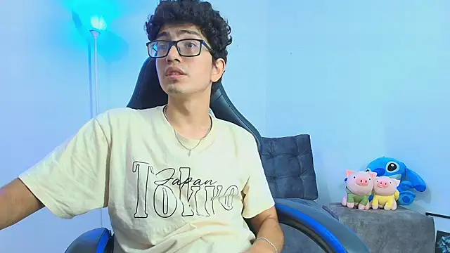 TylerWhite  online show from September 28, 2025, 6:57 pm