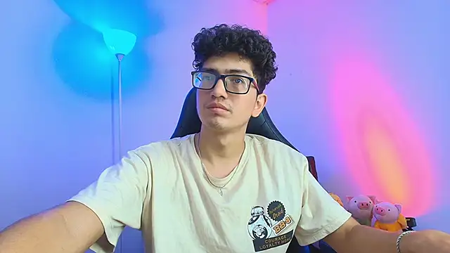 TylerWhite  online show from January 6, 2026, 3:32 am