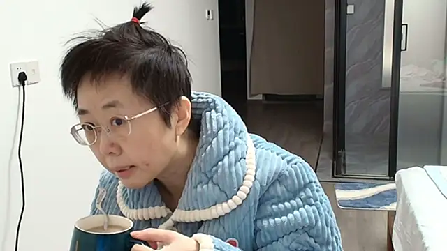 sonyx online show from October 25, 2025, 3:07 pm