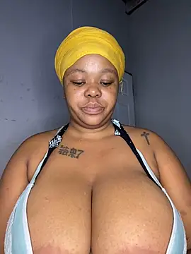 Snapshot of Mandy-101 chatting on February 1, 2025, 7:02 pm Mandy-101 online show from February 1, 2025, 7:02 pm