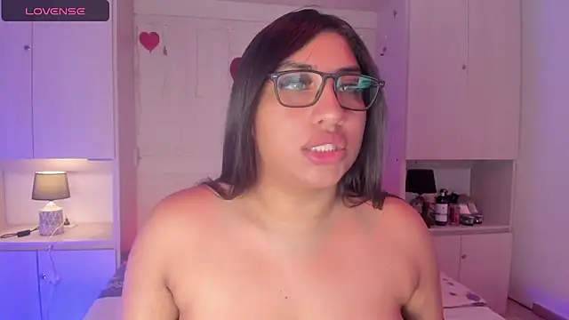 CANDYGABYY online show from March 7, 2026, 8:39 pm