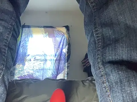 Snapshot of pantslesstraveler_plt chatting on September 25, 2025, 9:40 pm pantslesstraveler plt online show from September 25, 2025, 9:40 pm