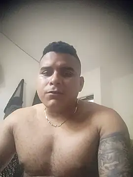 Snapshot of SaucyAffair0 chatting on April 26, 2026, 9:45 pm SaucyAffair0 online show from April 26, 2026, 9:45 pm