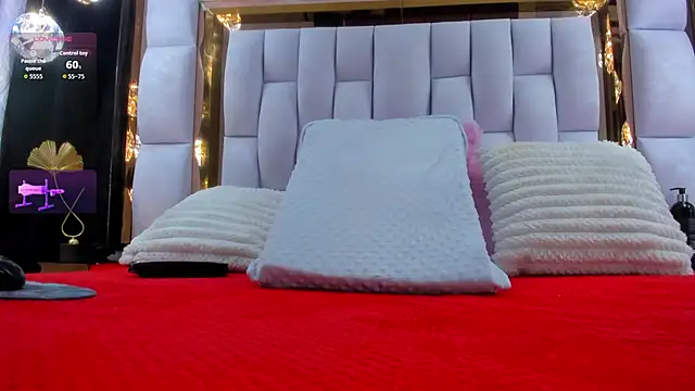 RileySweett online show from November 21, 2025, 11:42 am