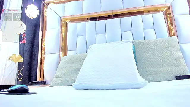 RileySweett online show from February 5, 2026, 11:48 am